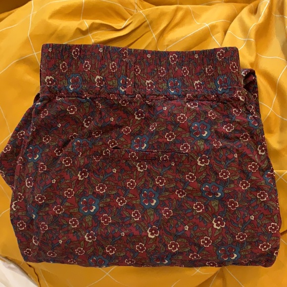 Comfy burgundy floral harem pants - Picture 7 of 8
